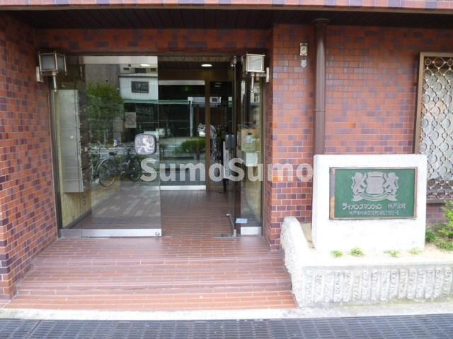 神戸市中央区元町通６丁目の賃貸マンションの外観