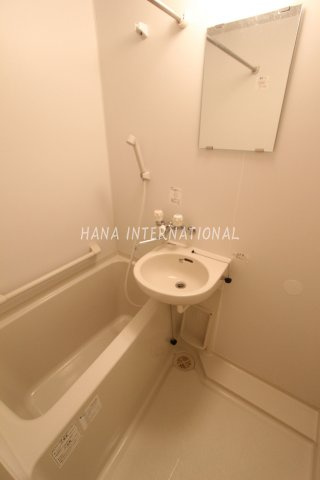 メゾンエスエスの浴室