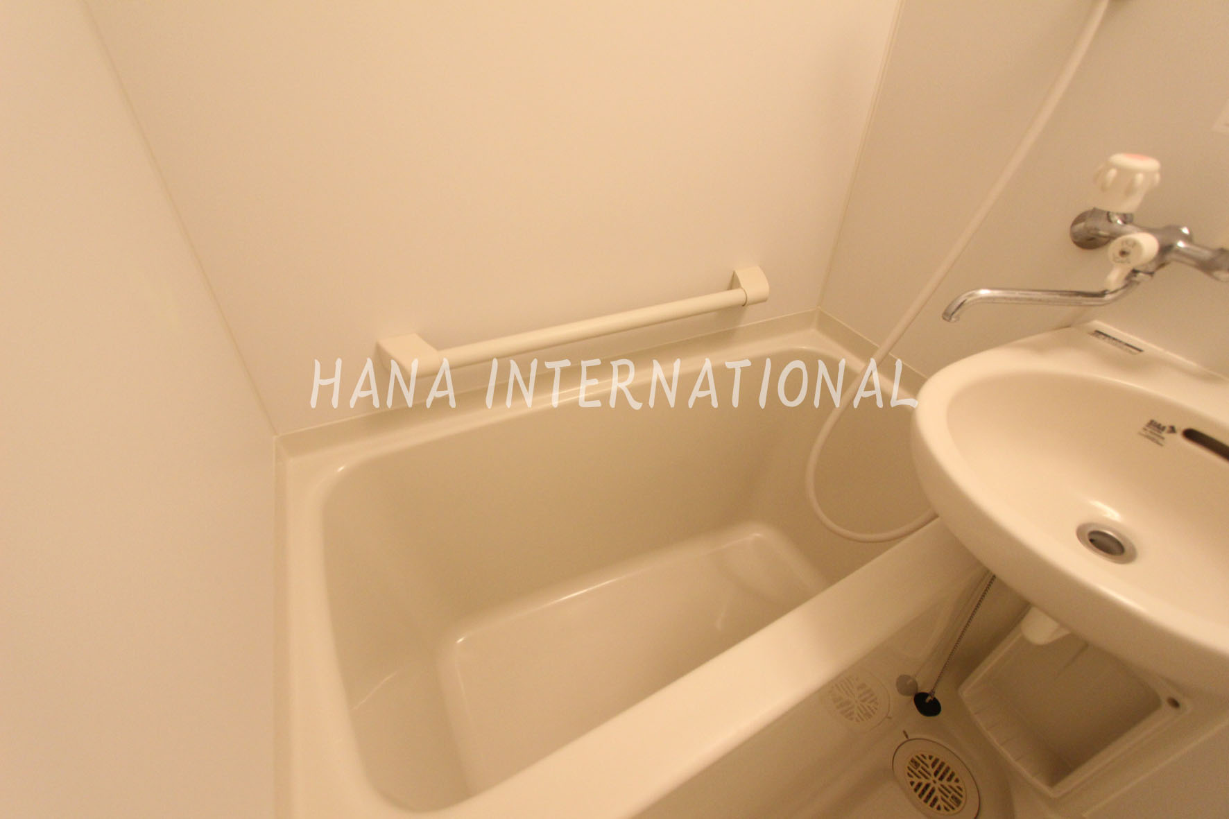 メゾンエスエスの浴室