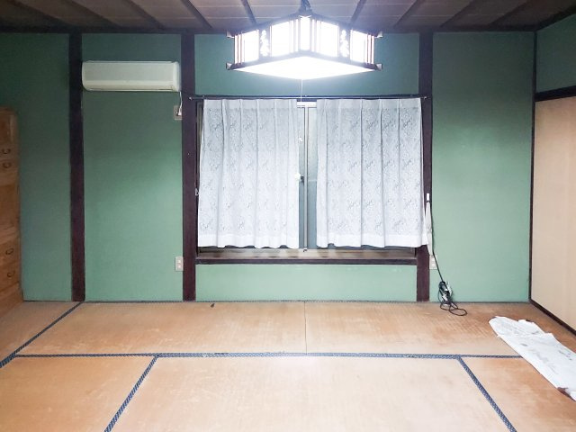 坂出市八幡町　売戸建の和室