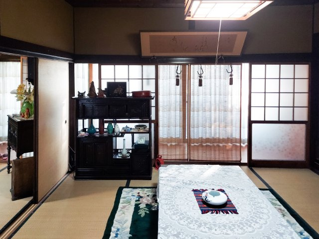 坂出市八幡町　売戸建の和室