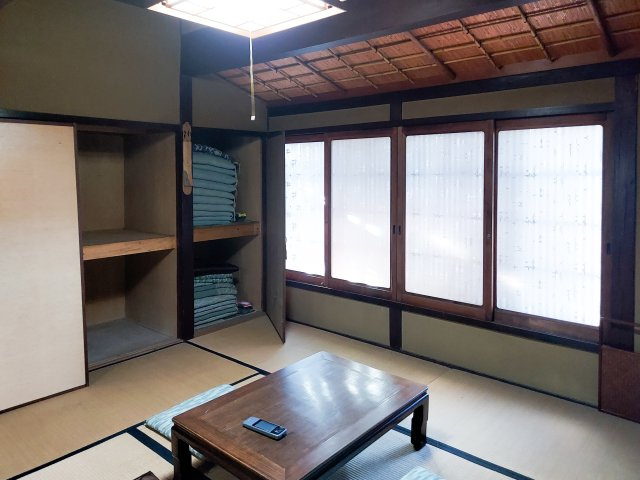 坂出市八幡町　売戸建の和室
