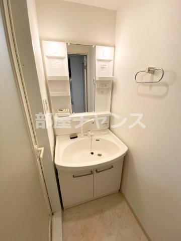 グレイス大須の洗面所