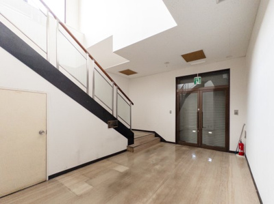 【ロビー】 | 宝町テナント2階