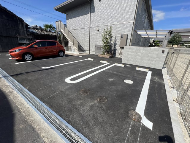 Pure　Ryujuの駐車場