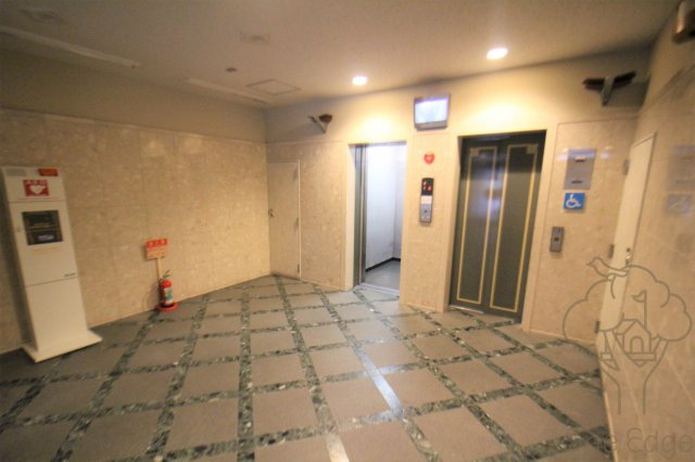 エステムコート大阪・中之島南のロビー