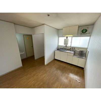 【居間・リビング】 | レジデンス西田A棟