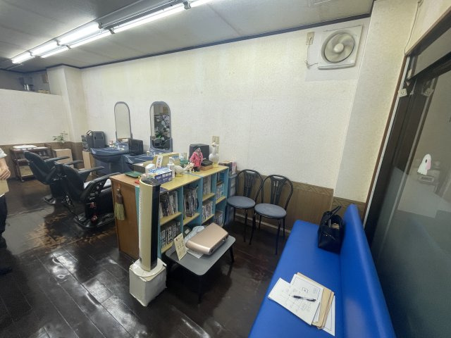【内装】 | 京成高砂駅 2分 服部貸店舗 1階 12坪 13.2万 理容室居抜