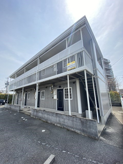 西宮市高木東町のアパート