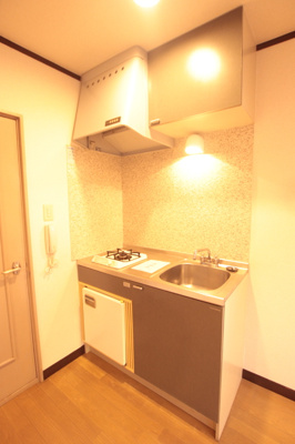 ガスコンロ1口設置済み＊