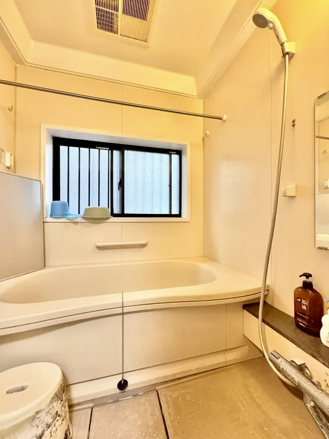 葛飾区水元1丁目中古住宅の浴室|バスルーム