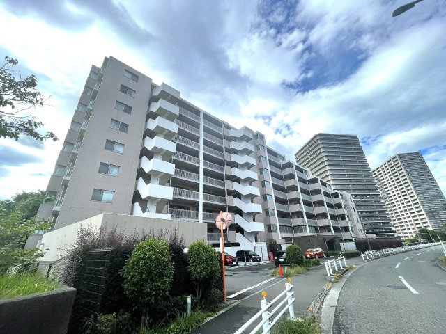 レーベンリヴァーレ南大沢　ヒルズ棟