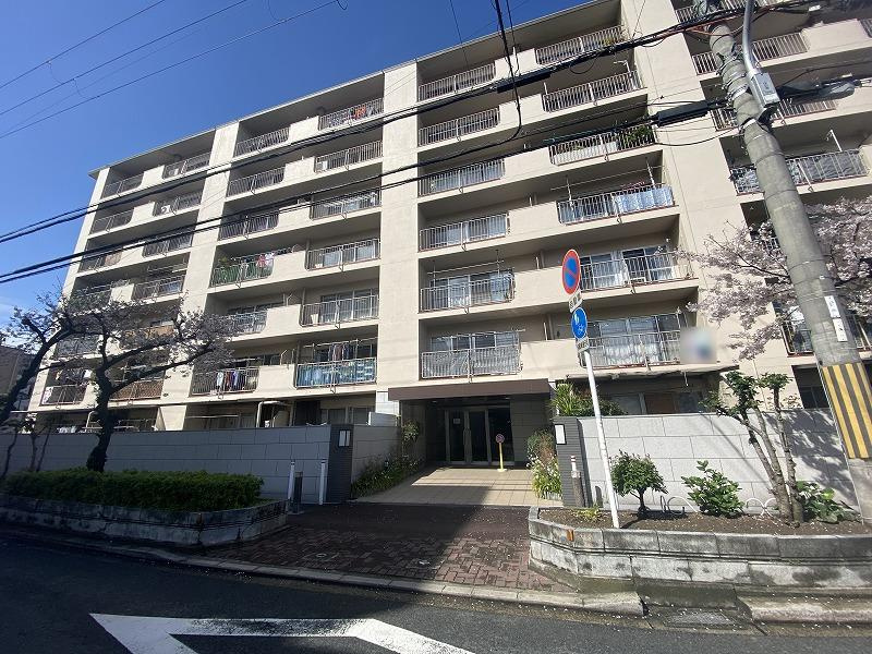 大和田ハイムA棟の外観|新しい生活にいかがでしょうか？外観はお住まいの顔になります。こだわりたいポイントですね。水回りリフォームやリノベーションも承ってます。
■現地見学・資金計画相談・住宅ローン相談もお問合せ受付中■