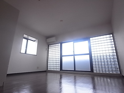 【寝室】 | メゾン・ド・アルニカ