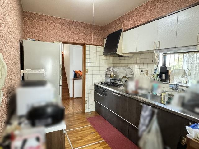高知市潮見台1丁目　中古戸建てのキッチン