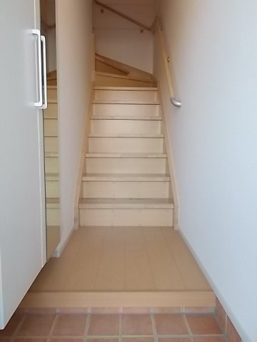 ステラヒルズの玄関