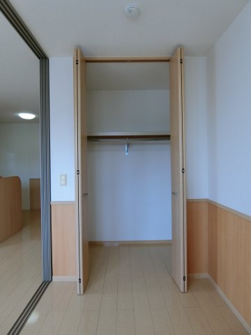 グランビア神田の収納|イメージ203号室の写真