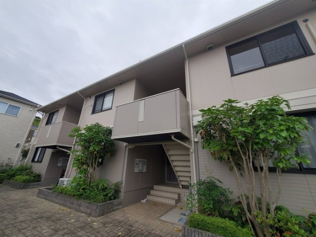 プランドール南花屋敷の外観