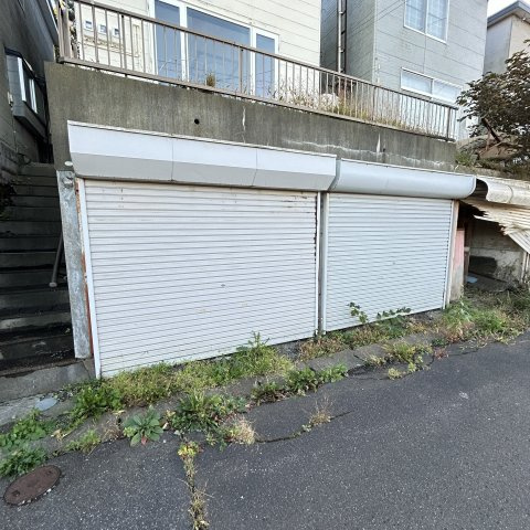 室蘭市母恋南町3丁目46-479戸建の駐車場