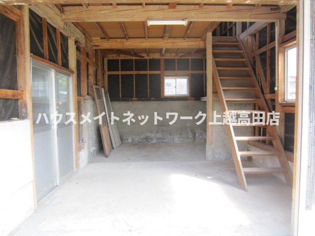 上小船津浜倉庫・車庫の内装|１Ｆ内観