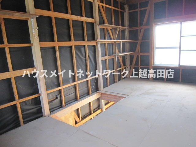 上小船津浜倉庫・車庫の内装|２Ｆ内観