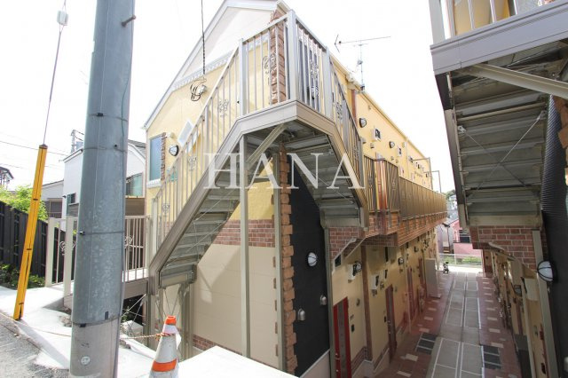 ユナイト三ツ沢ベルガモ