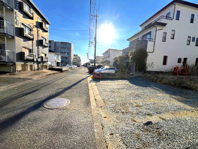 売土地　中央区佐鳴台1丁目の周辺|車の出入りもスムーズです。