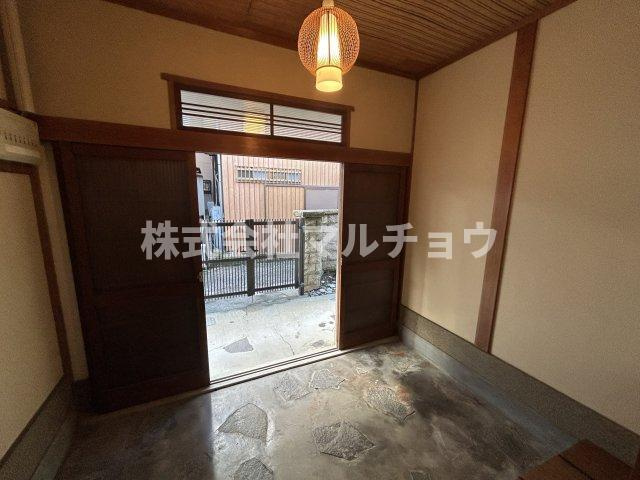 古尾平屋の玄関|玄関です