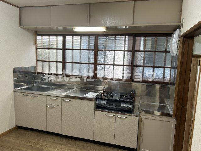 古尾平屋のキッチン|お料理しやすいキッチンです