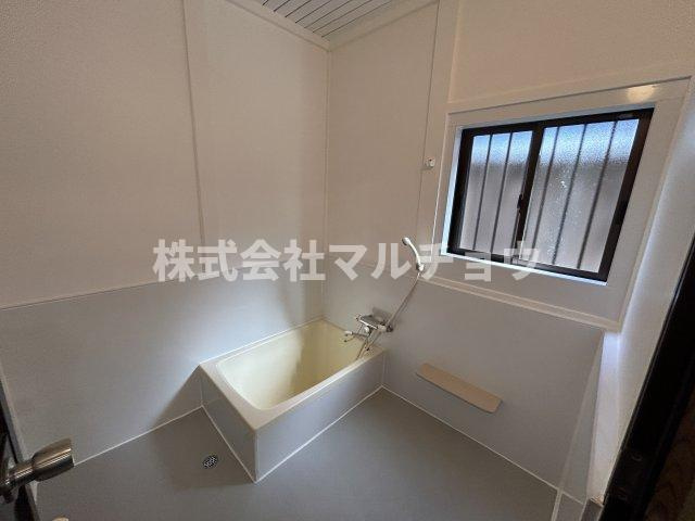 古尾平屋の浴室|日々の疲れを癒すお風呂付です