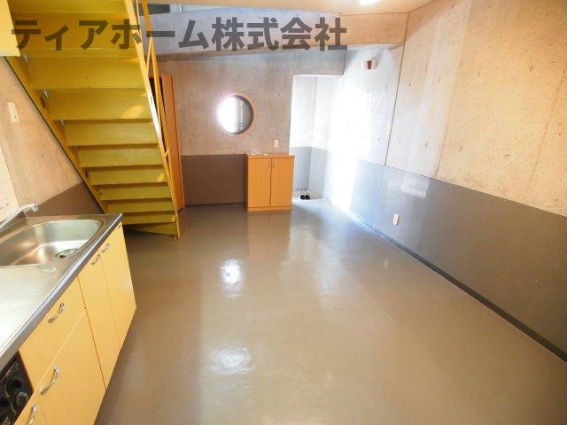 大和高田市大字礒野のタウンの居間・リビング|おしゃれなリビングです