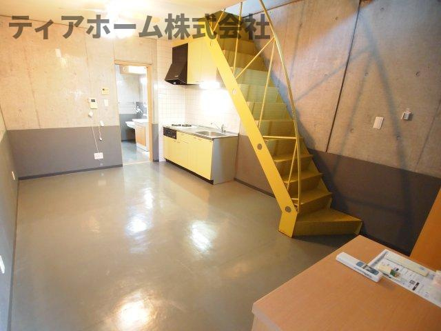 大和高田市大字礒野のタウンの居間・リビング|ゆったり過ごせる居間です