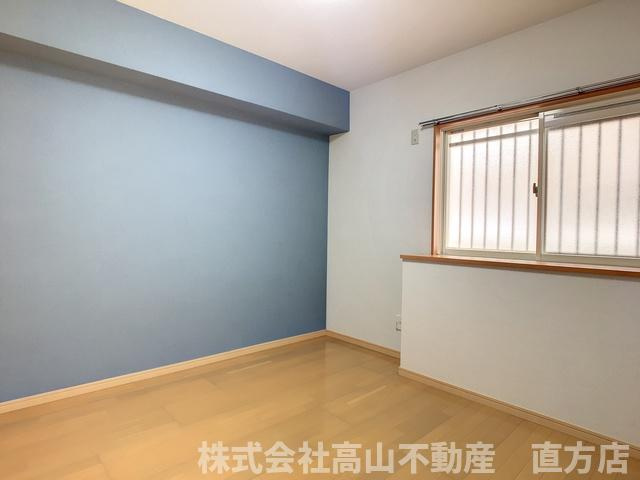 直方市大字感田の賃貸マンションの洋室