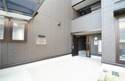 【エントランス】 | イー・ヒローズ | エントランス★