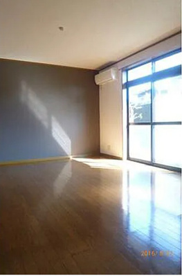 【居間・リビング】 | 岩井川タウンハウスII