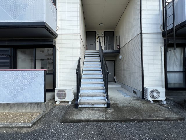ヴィラ坂本のエントランス