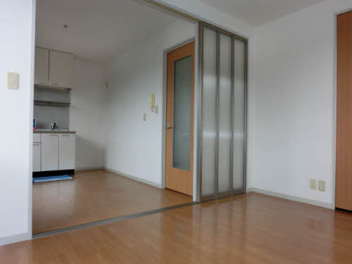 シャーメゾン・エクセルの洋室