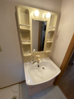 【洗面所】 | ルマージュ神戸5番館