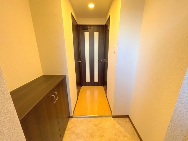 エクセレント上新20の玄関