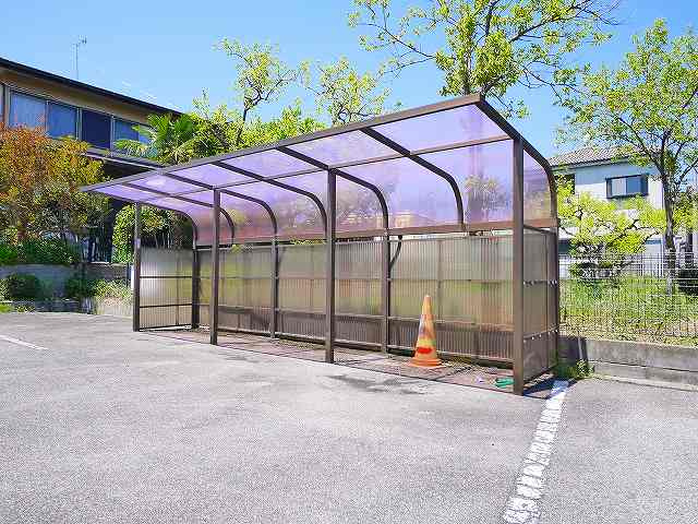 ウエストヒルズ秋篠Ｂのその他共用部分|敷地内駐輪場