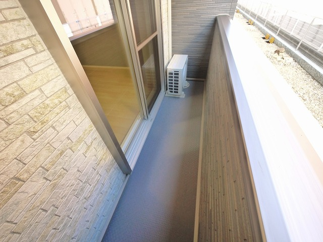 アザレアツインズのバルコニー|広々としたバルコニーです