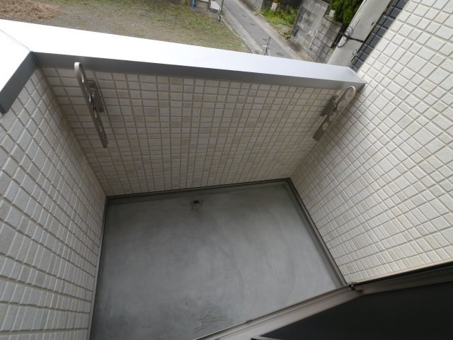 【バルコニー】 | イルミエール千早南 | 別号室の写真になります。現況優先。