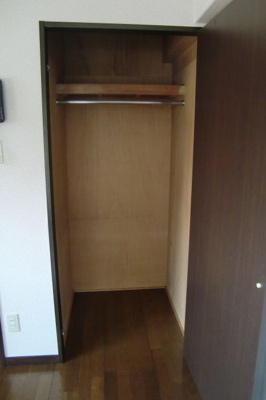 【収納】 | ユートピアマンション住吉 | 別号室の写真になります。現況優先。