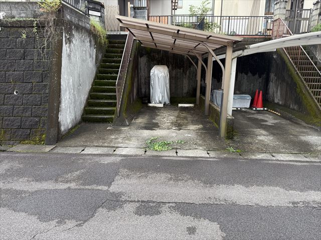 ６４１６４　可児市緑ケ丘事業用貸家の駐車場