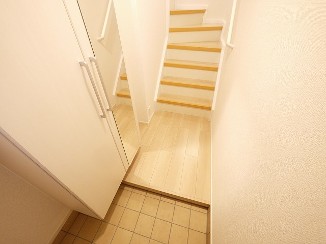 アザレアツインズの玄関|ゆったりとした玄関です