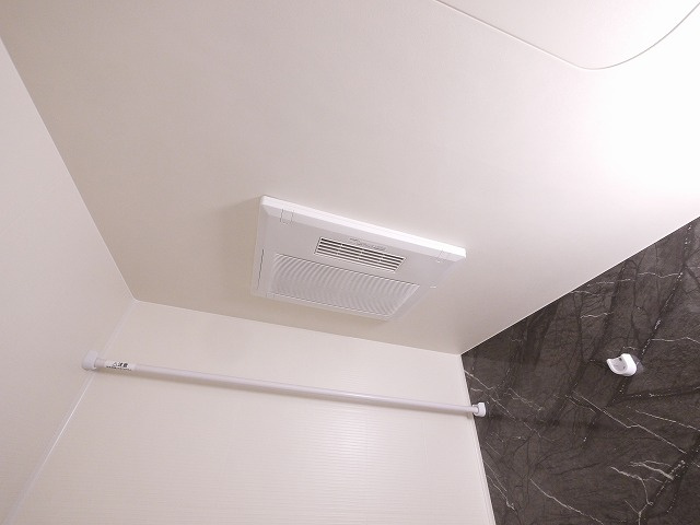 アザレアツインズの洋室|コンパクトで使いやすい洋室です