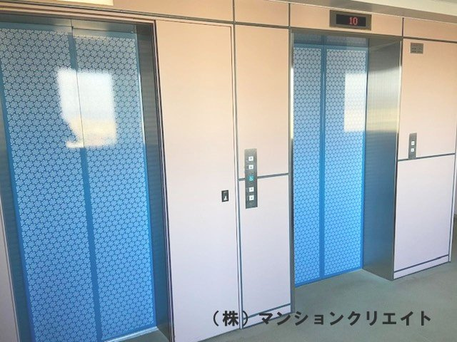 シンフォニアガーデン福井のその他共用部分|エレベーターは２基あります
