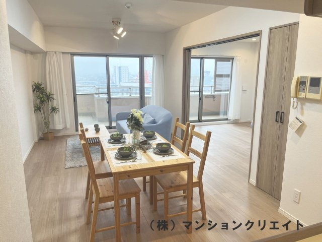 シンフォニアガーデン福井の居間・リビング|LDK15.4帖