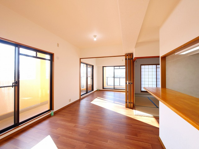 クレール郡山筒井の居間・リビング