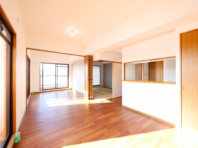 クレール郡山筒井の居間・リビング